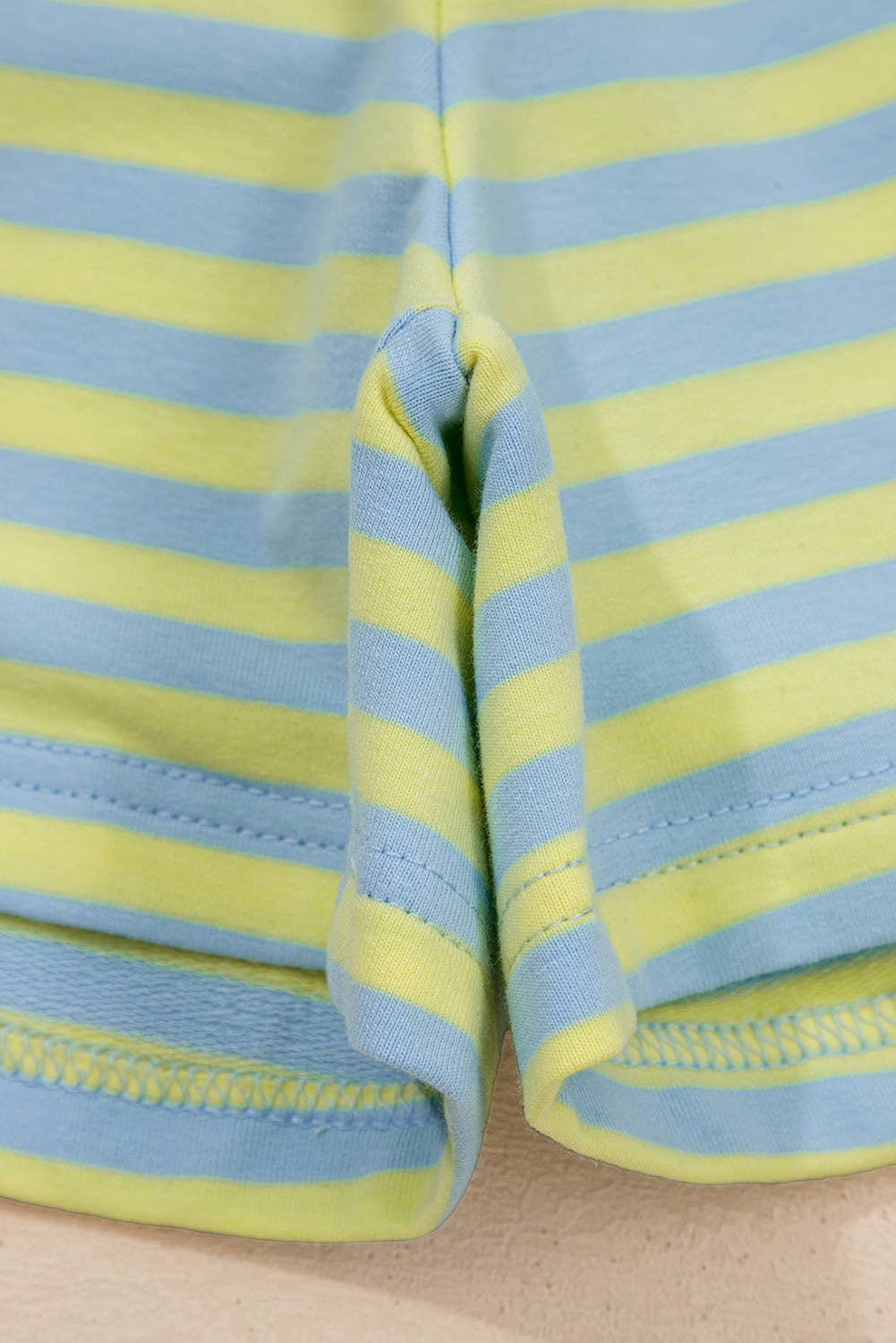 66 Stripe Pullover & Shorts 2pcs Set