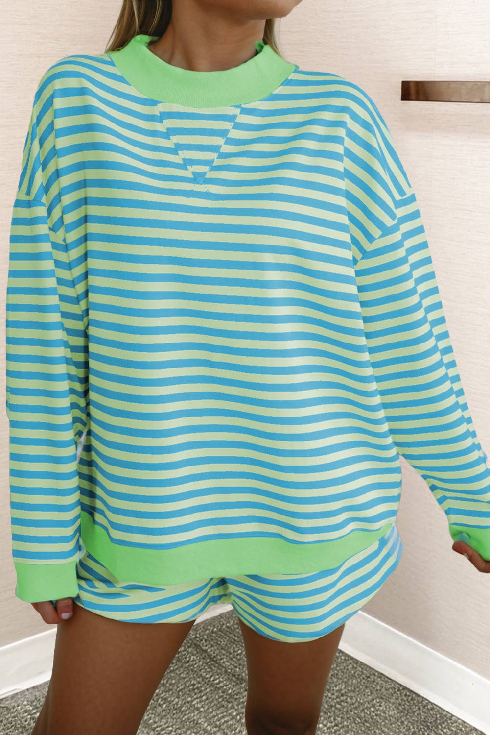 66 Stripe Pullover & Shorts 2pcs Set